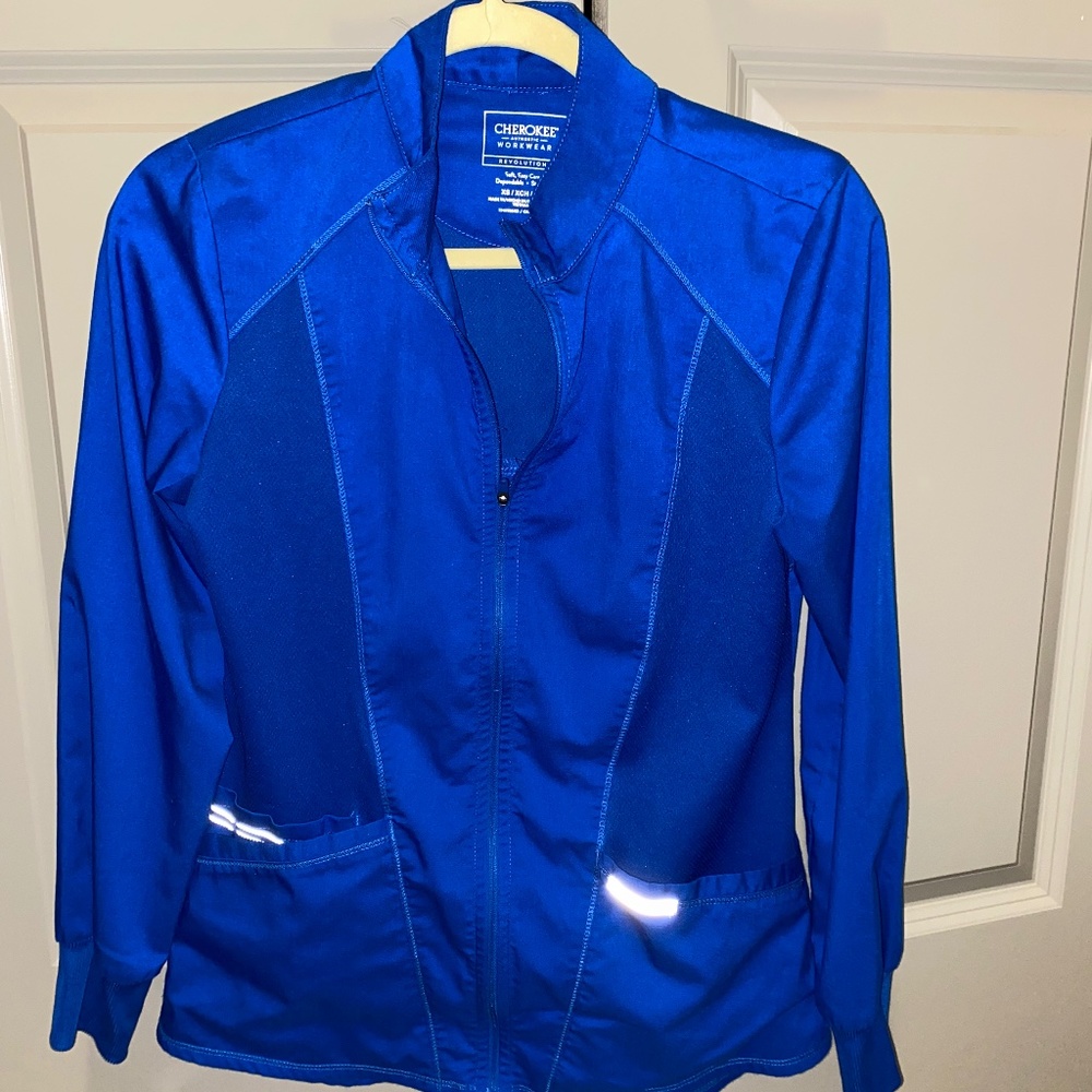 Scrub jacket